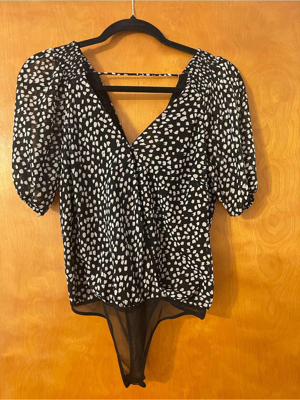 Astr Black & White Puff Sleeve V-Neck Bodysuit